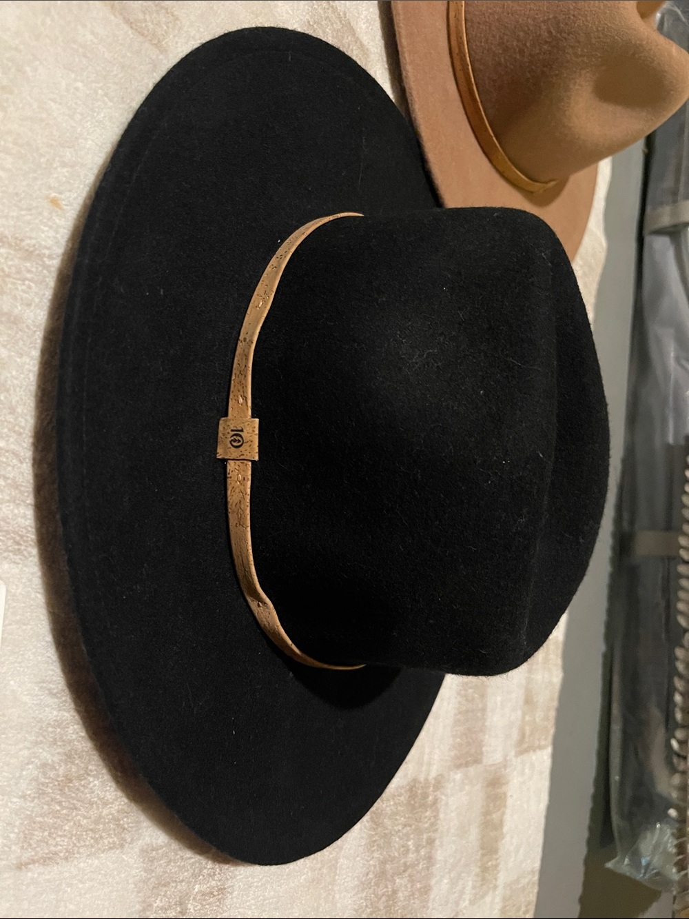 tentree Black Felt Wide-Brim Hat with Brown Band